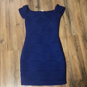 Fitted blue dress